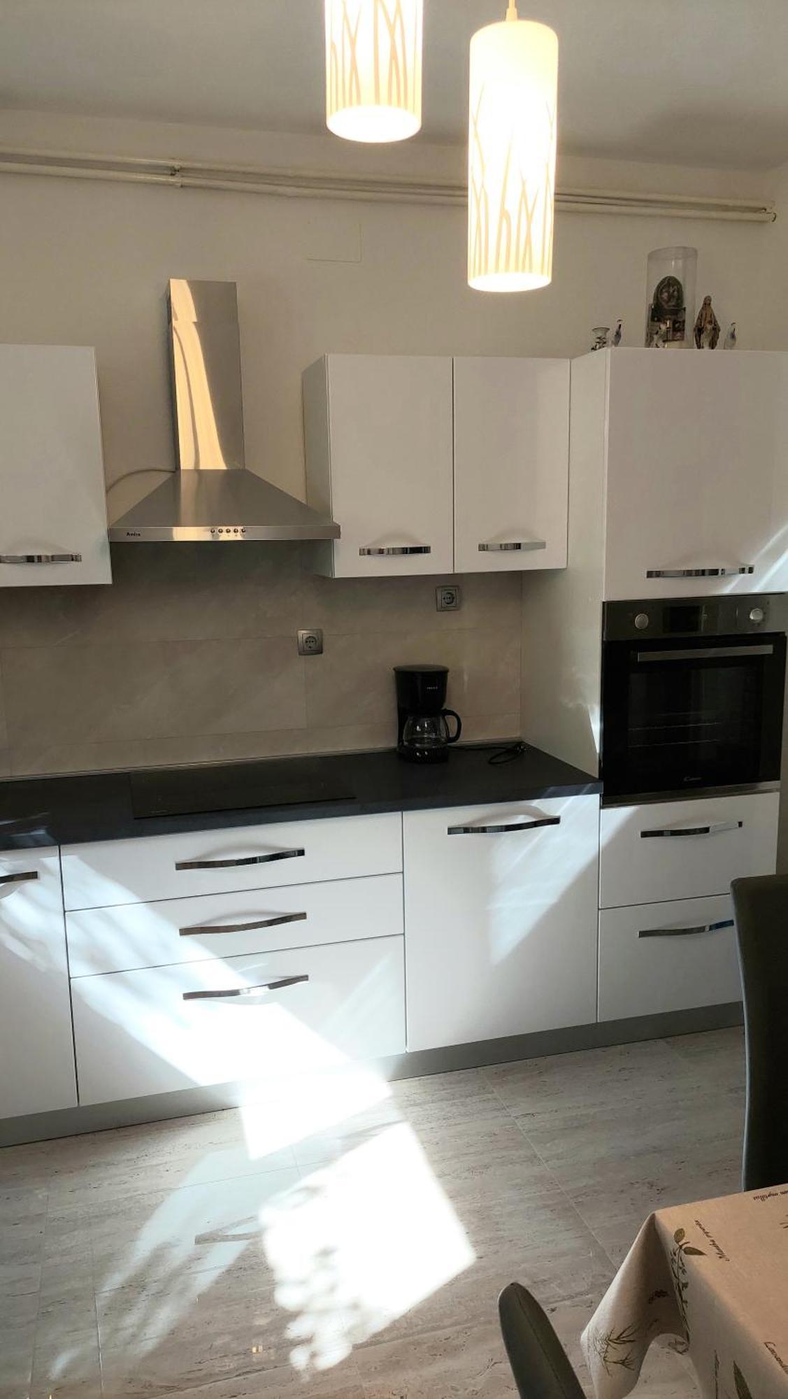 Apartman Miro شيبينيك الغرفة الصورة